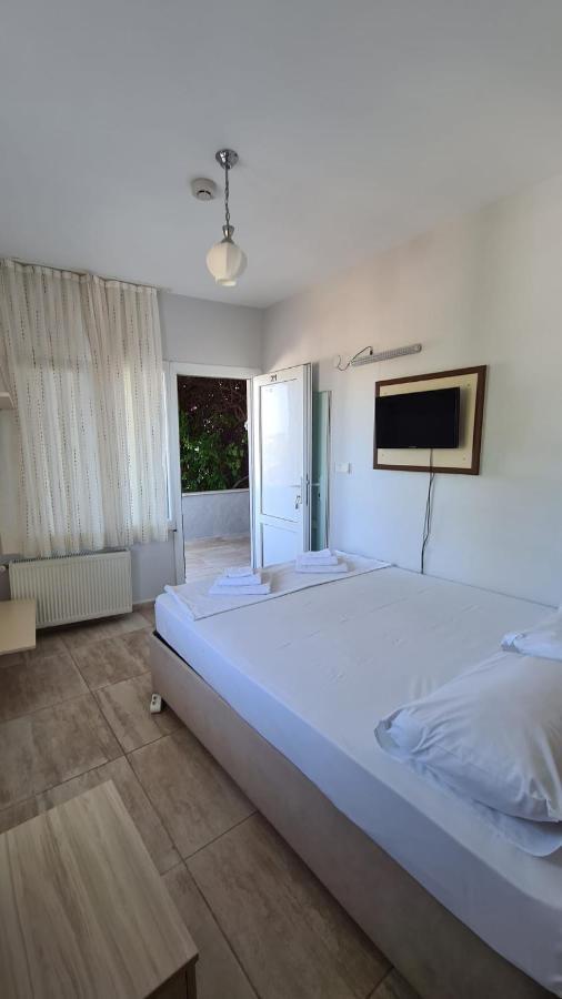 Begonvil Otel Кешме Экстерьер фото